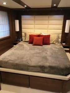 78' Azimut bedroom 2