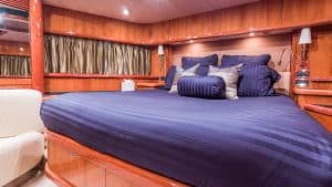 82' Sunseeker bedroom 2