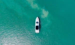 70’ Sunseeker Manhattan on water